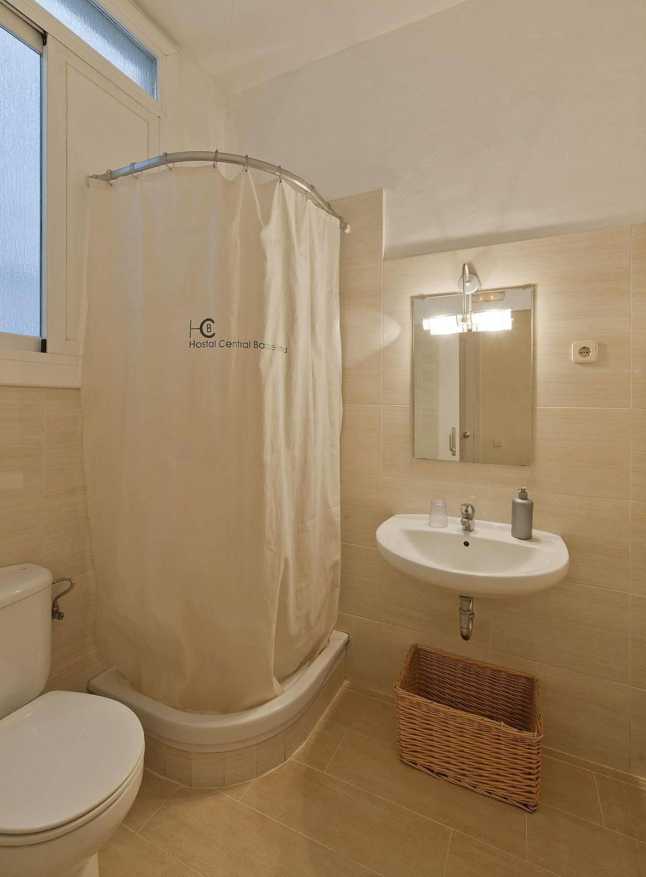 ホテル オスタル セントラル バルセロナ エクステリア 写真